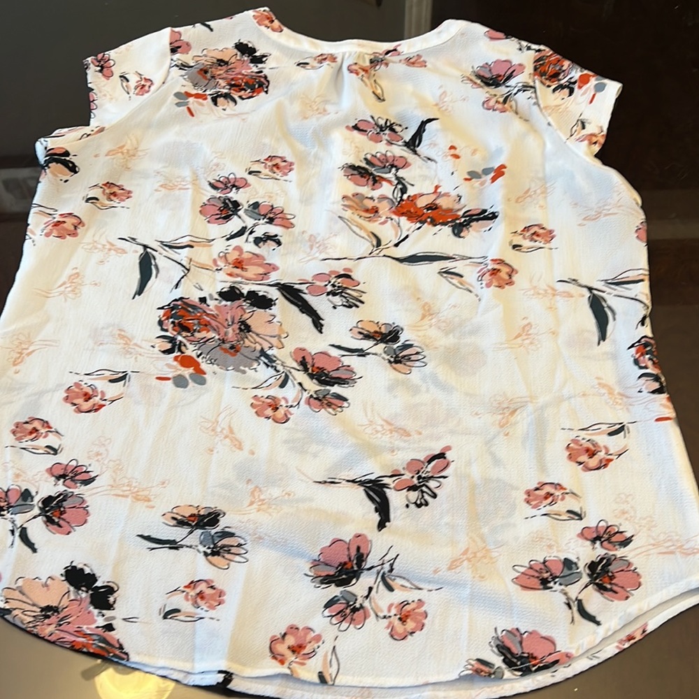 Fun2fun Walden Split Neck Blouse - image 3